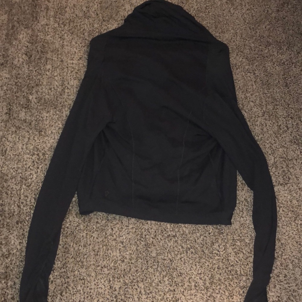 Iviva /Lululemon wrap- EUC - Picture 2 of 7